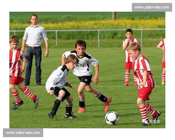 荷兰队公布欧洲杯名单，看看都有谁让球迷心跳加速！